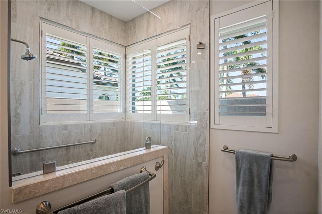 SPANISH WELLS - Residential