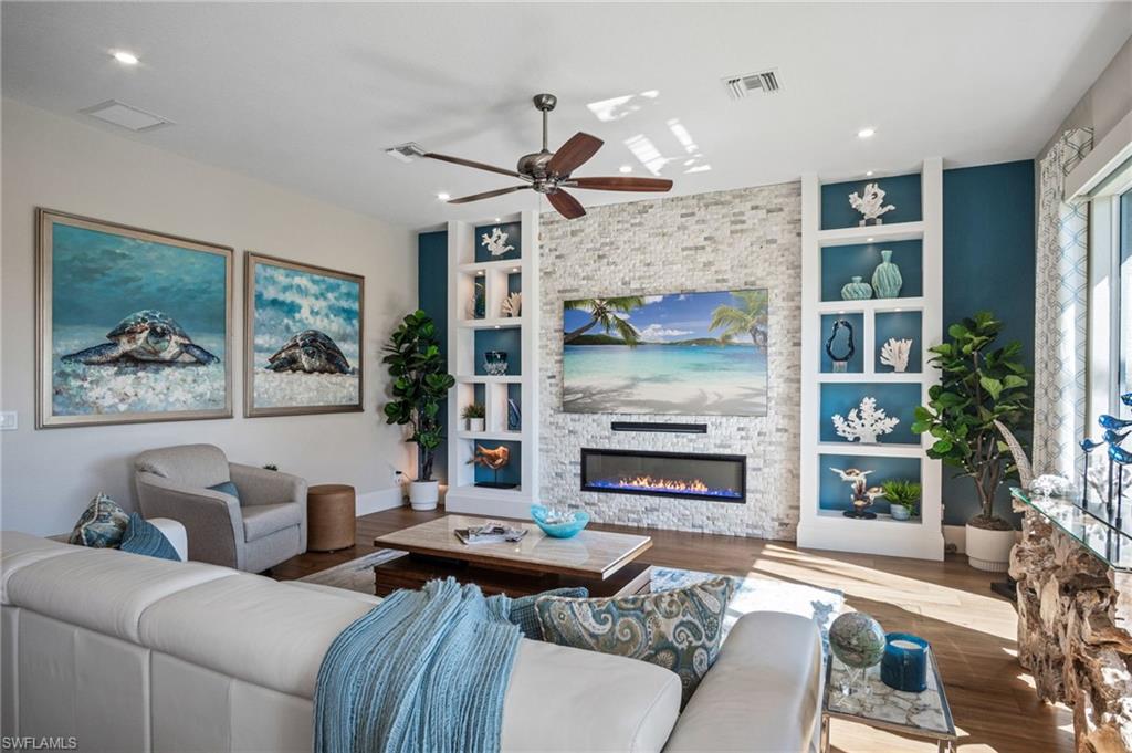 SPANISH WELLS - Residential