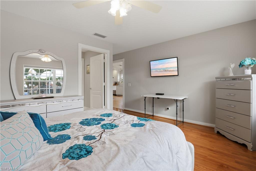 VILLAGE WALK - Residential