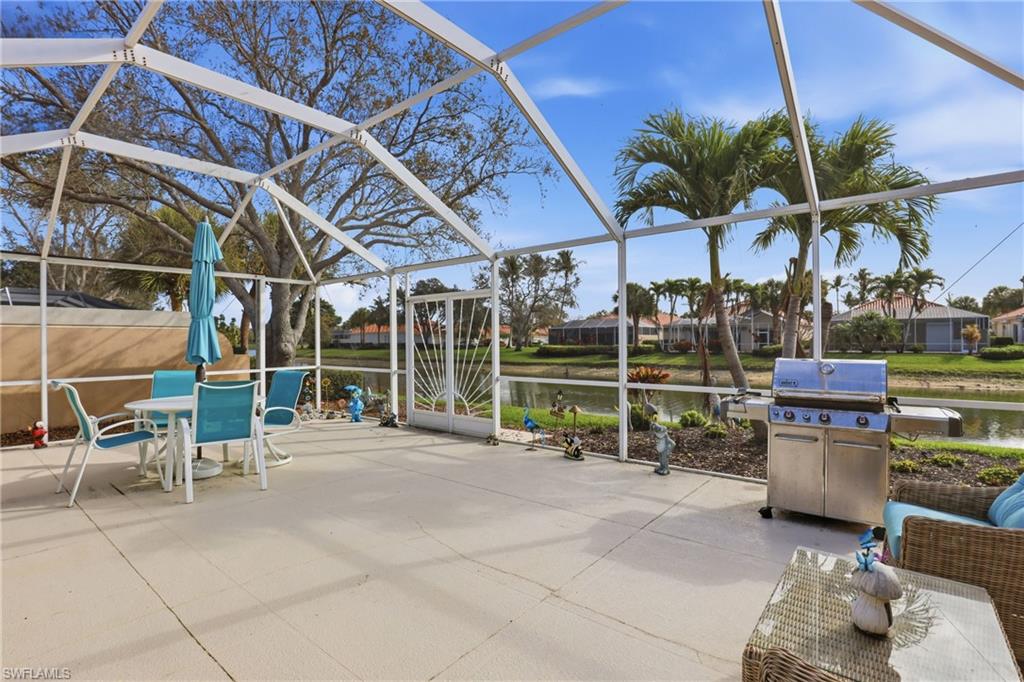 VILLAGE WALK - Residential