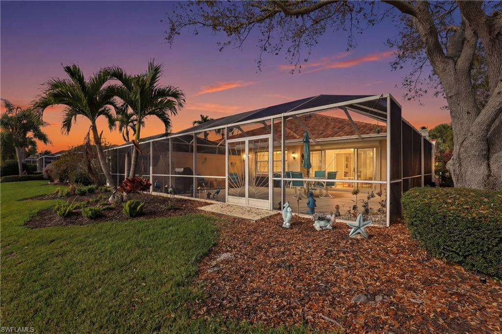 VILLAGE WALK - Residential