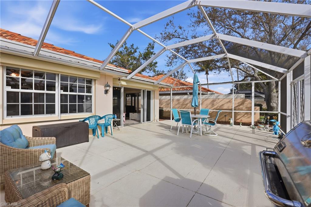 VILLAGE WALK - Residential