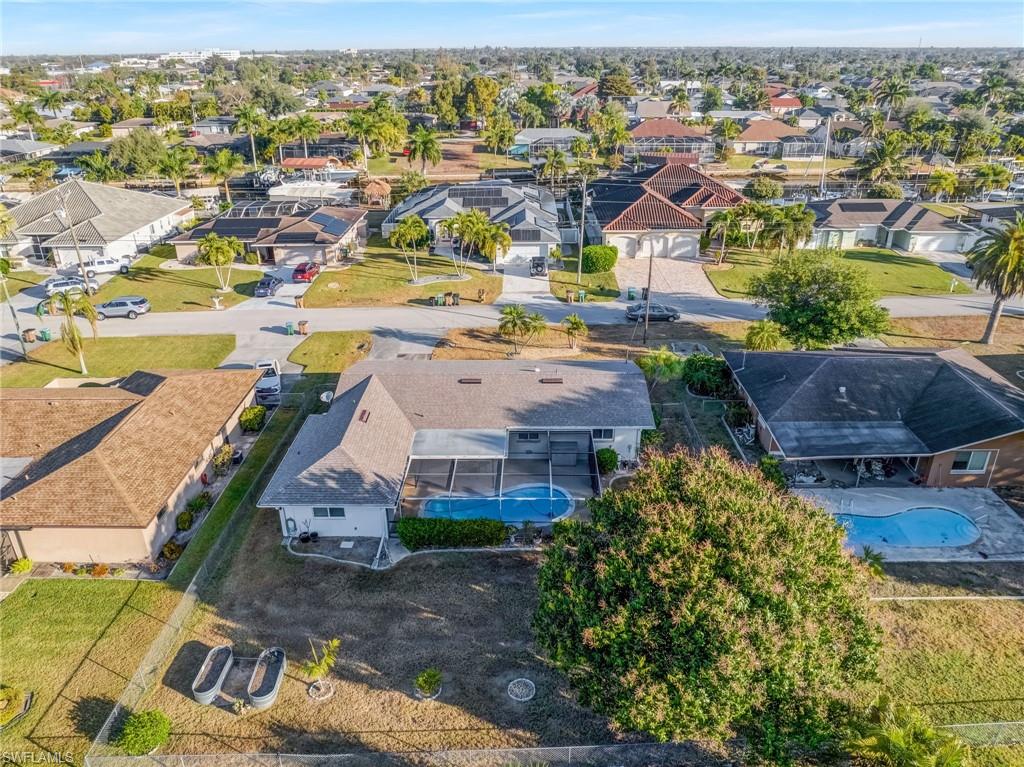 CAPE CORAL - Residential