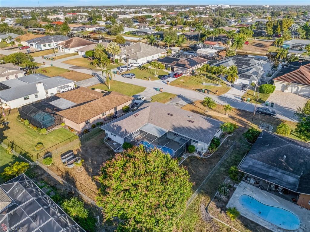 CAPE CORAL - Residential
