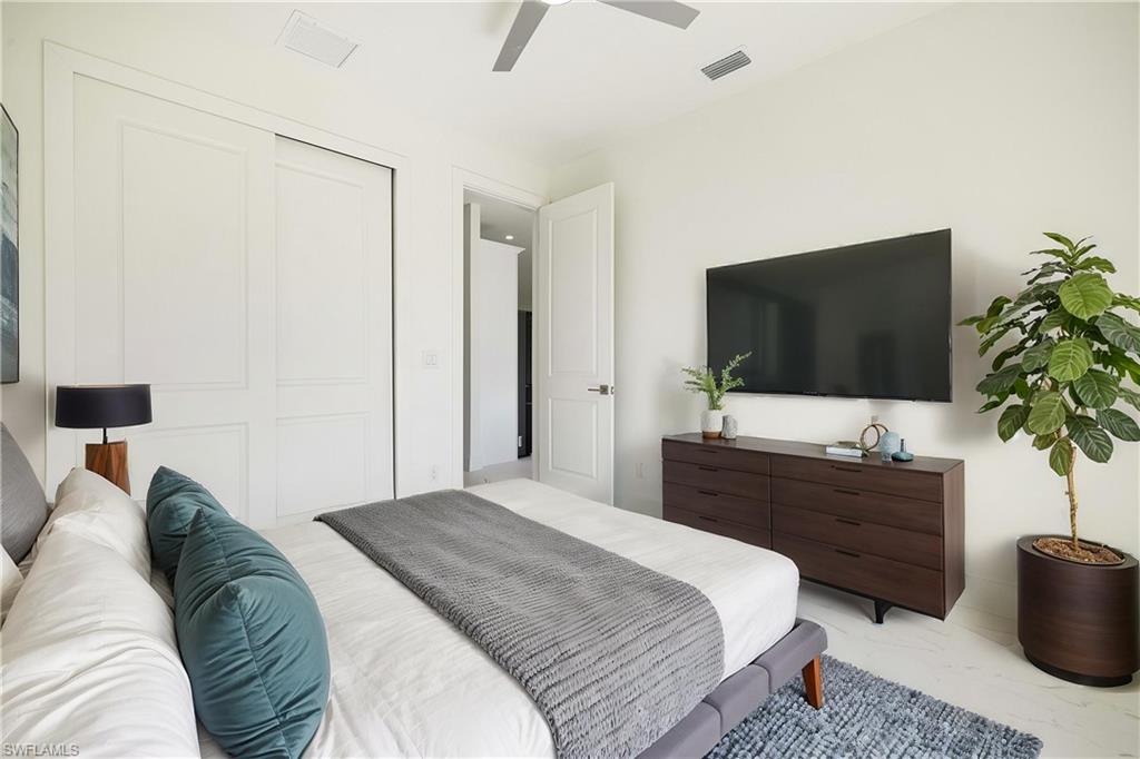 PORT CHARLOTTE - Residential