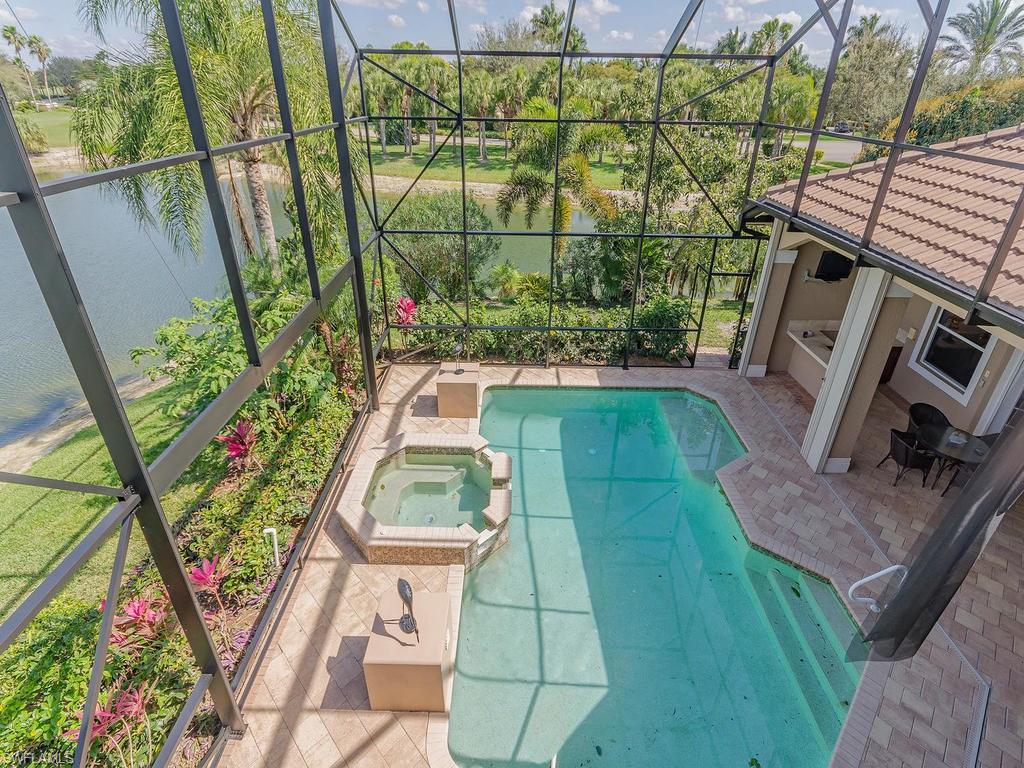 THE STRAND - Residential