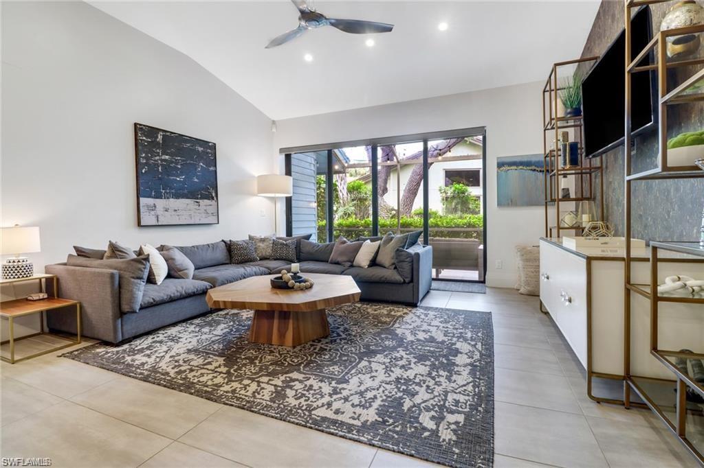 BURNING TREE - Residential Lease