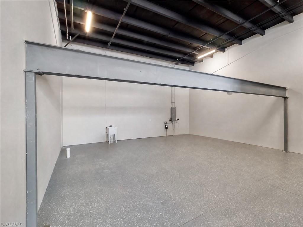 PINE RIDGE INDUSTRIAL PARK - Residential