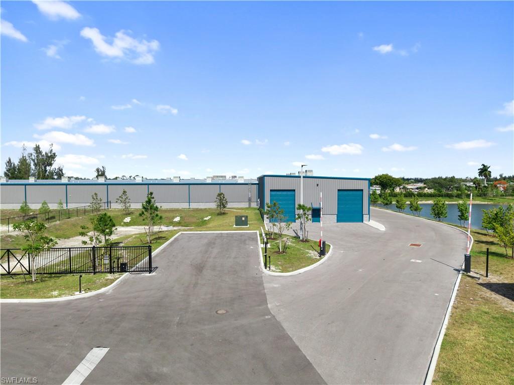 PINE RIDGE INDUSTRIAL PARK - Residential