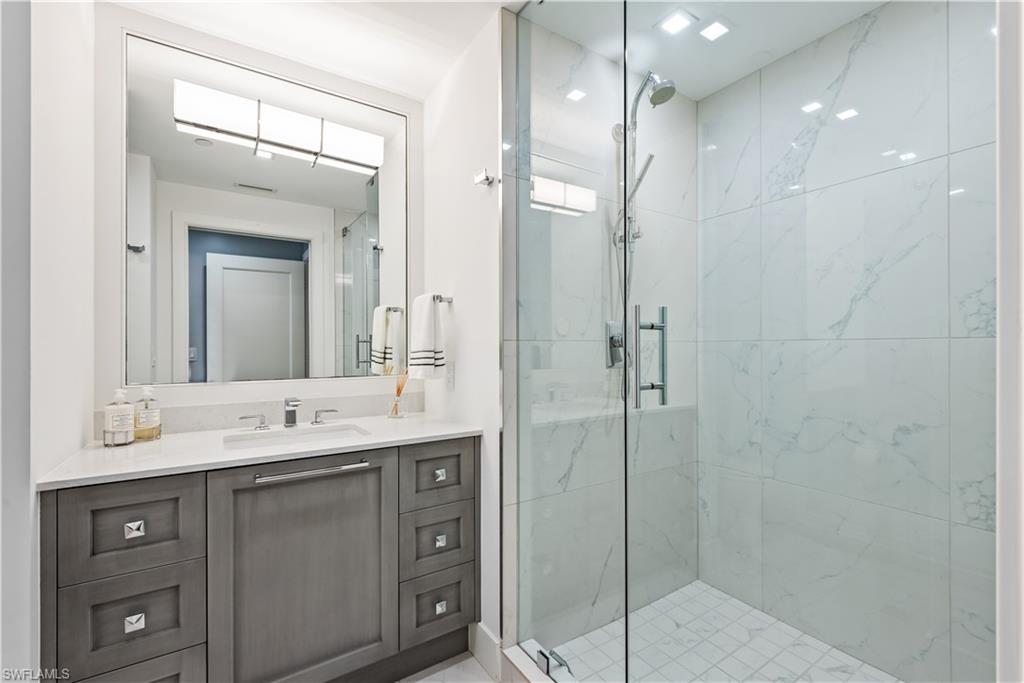 KALEA BAY TOWER 100 - Residential