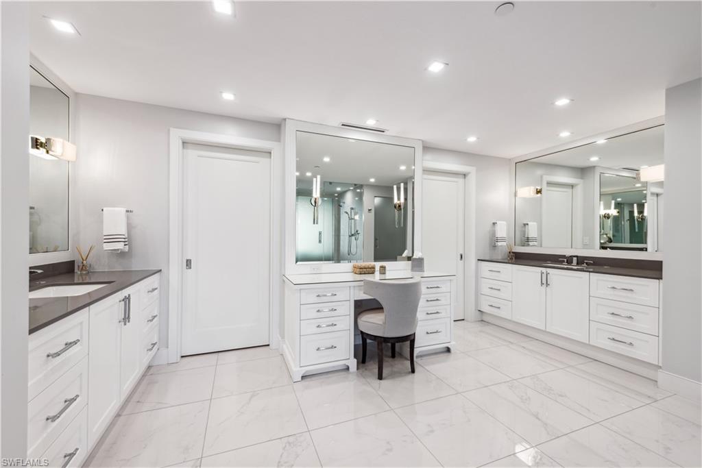 KALEA BAY TOWER 100 - Residential