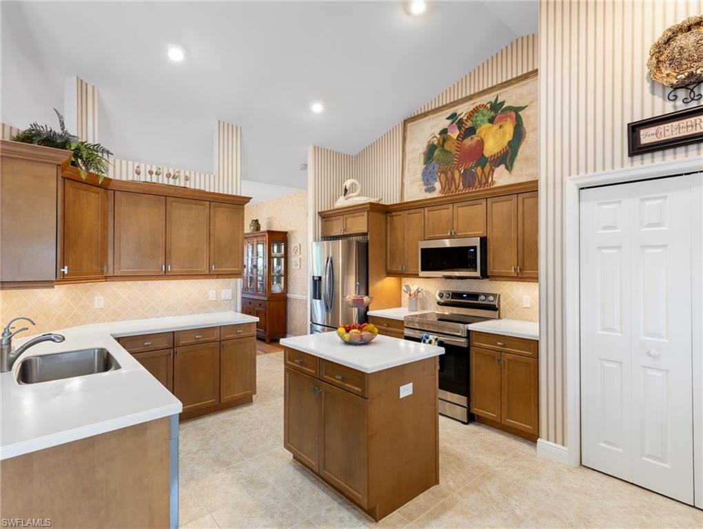 CALOOSA CREEK - Residential