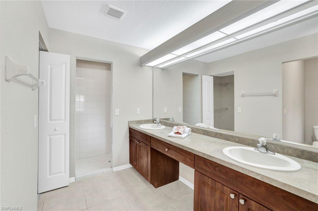 ROYAL PALM GOLF ESTATES - Residential