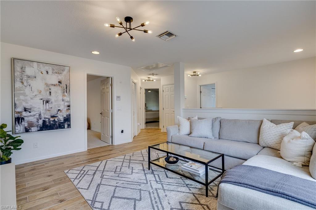 STONEYBROOK - Residential