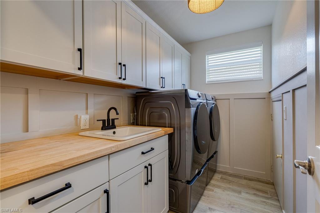 STONEYBROOK - Residential