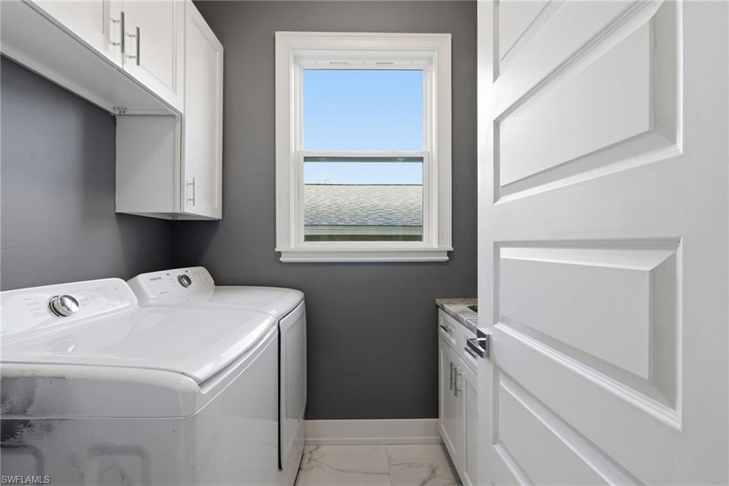 FORT MYERS SHORES - Residential