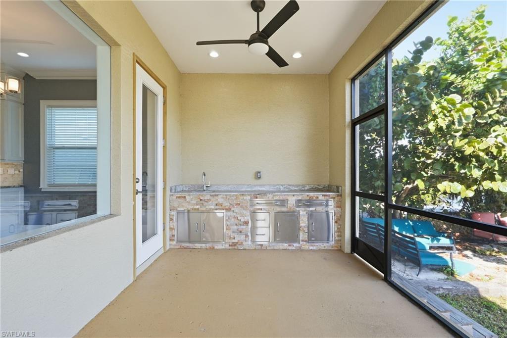 FORT MYERS SHORES - Residential