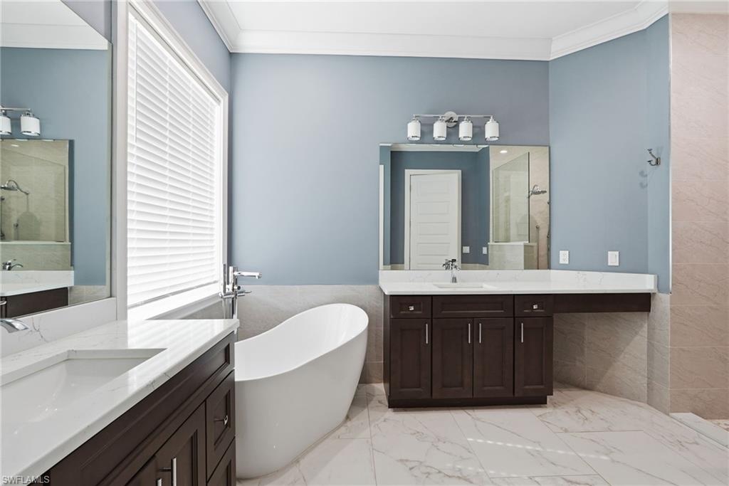 FORT MYERS SHORES - Residential