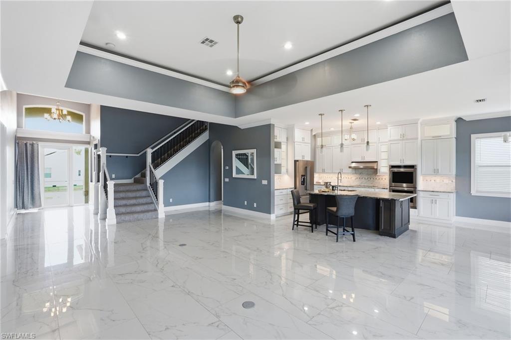 FORT MYERS SHORES - Residential