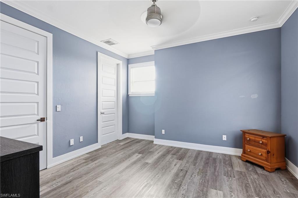 FORT MYERS SHORES - Residential