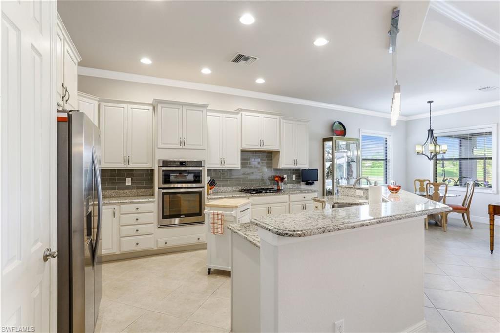 CORDOVA AT SPANISH WELLS - Residential