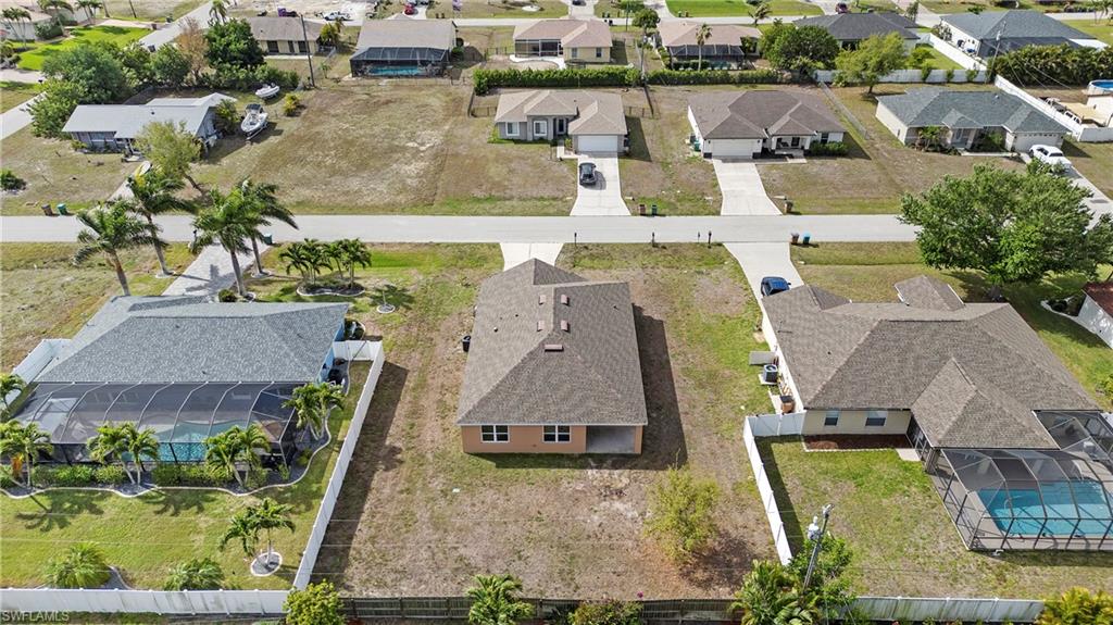 CAPE CORAL - Residential