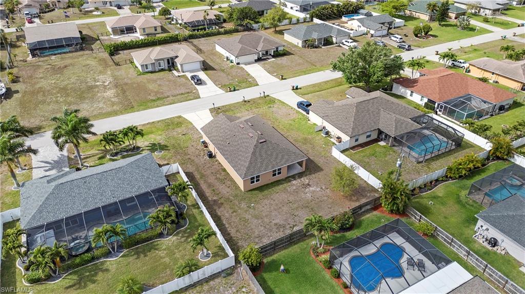 CAPE CORAL - Residential