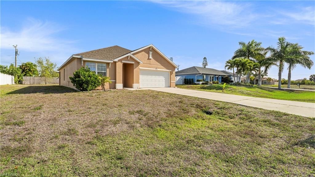 Photo of 1111 SW 41st TER, CAPE CORAL, FL 33914 (MLS # 226013497)
