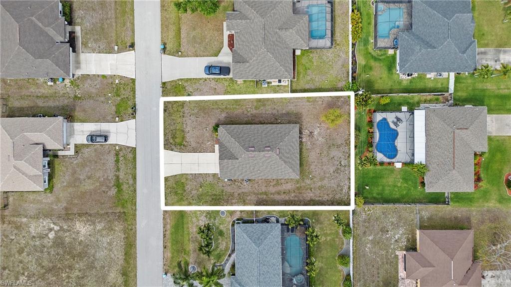 CAPE CORAL - Residential