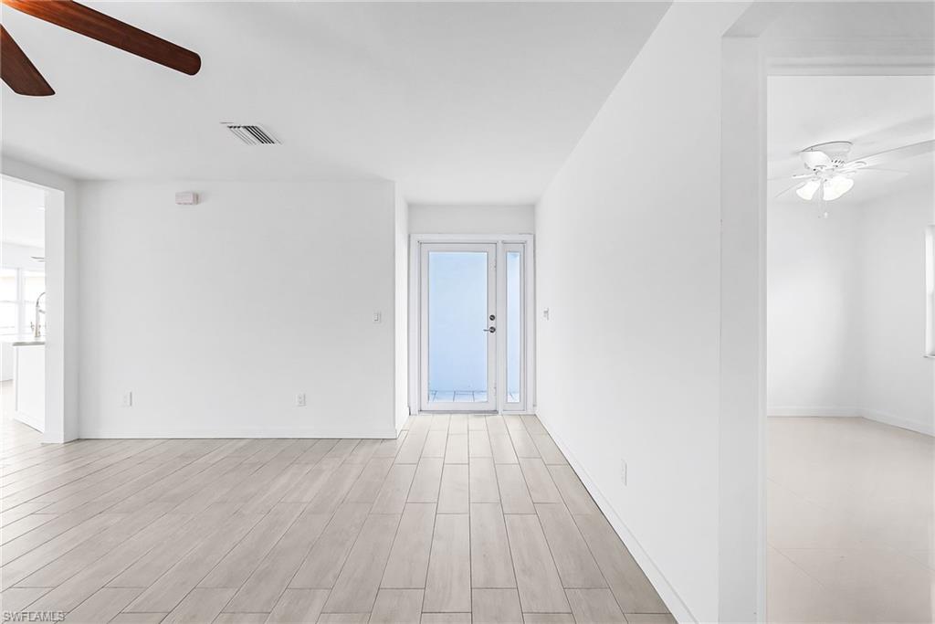 FORT MYERS SHORES - Residential