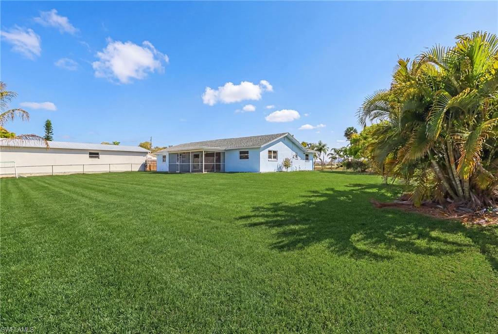 FORT MYERS SHORES - Residential