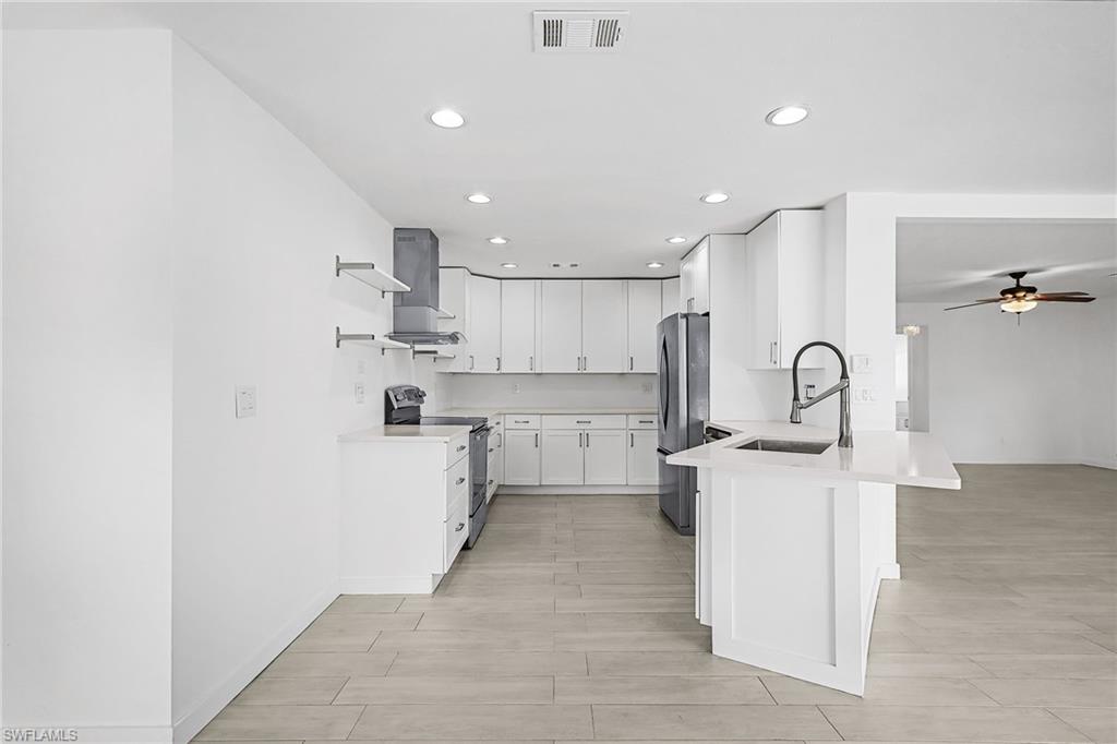 FORT MYERS SHORES - Residential