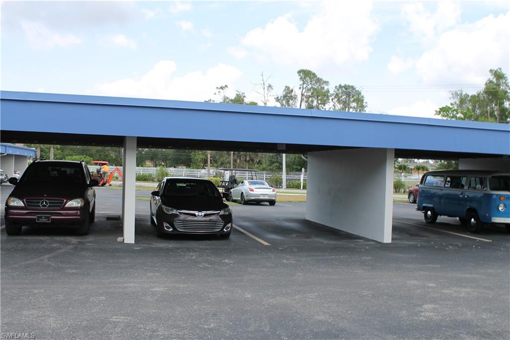 SEVEN LAKES - Residential