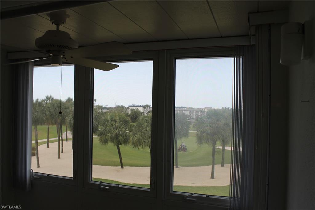 SEVEN LAKES - Residential