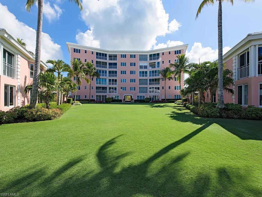 SHORES OF NAPLES - Residential