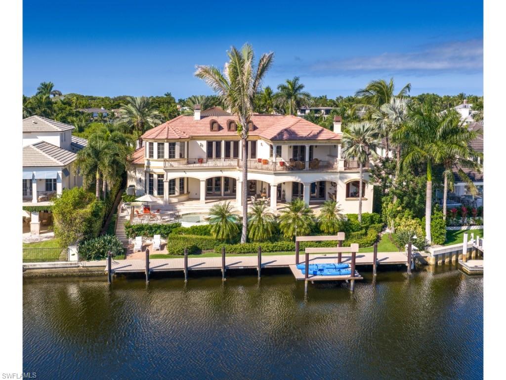 AQUALANE SHORES - Residential