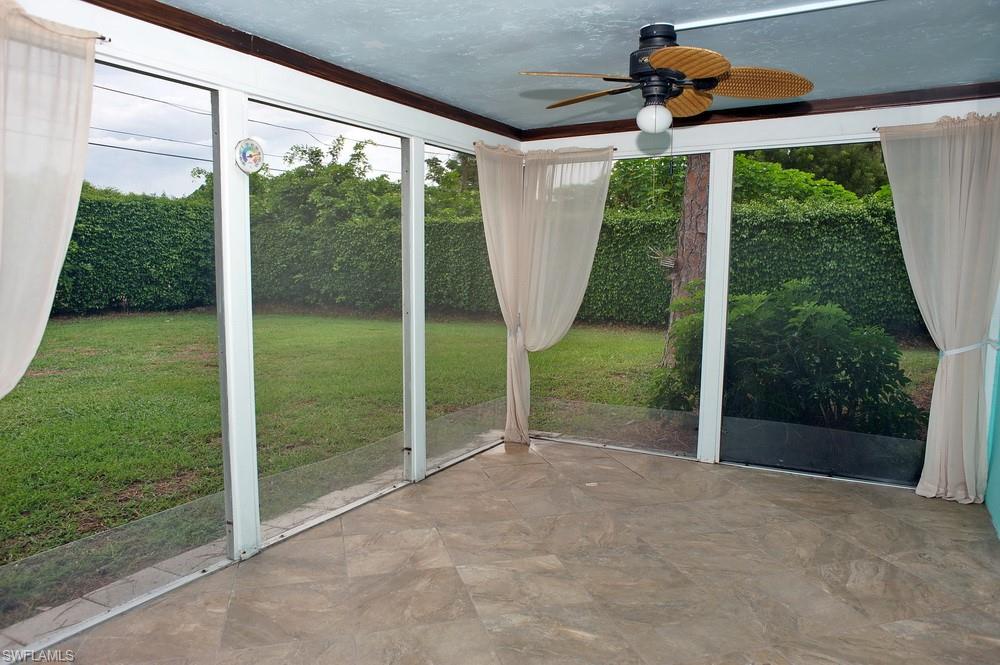 NAPLES PARK - Residential