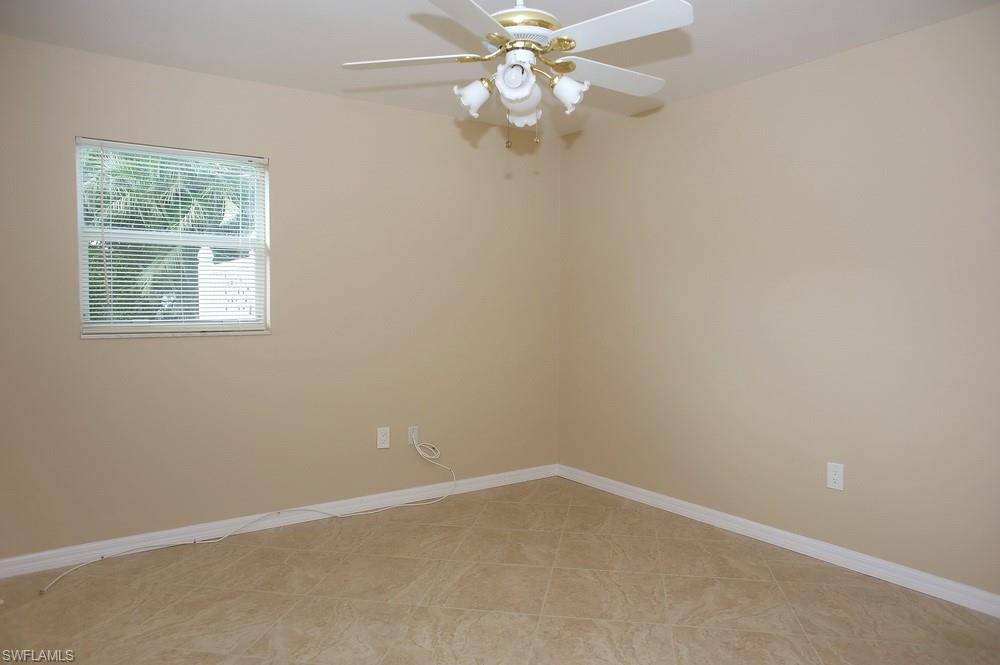 NAPLES PARK - Residential