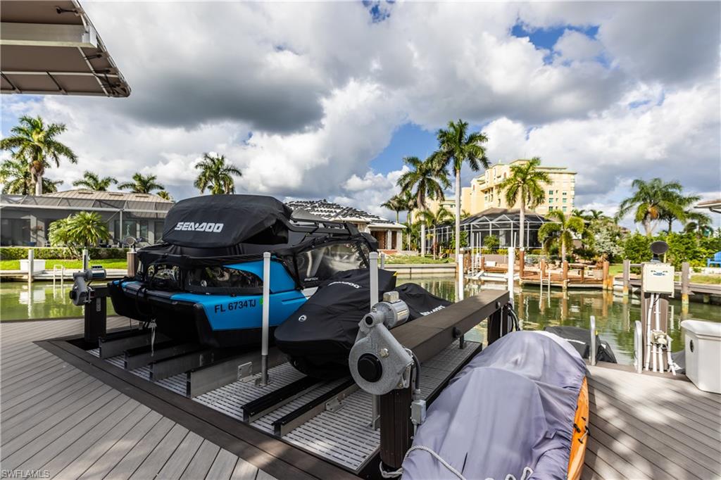 MARCO ISLAND - Residential