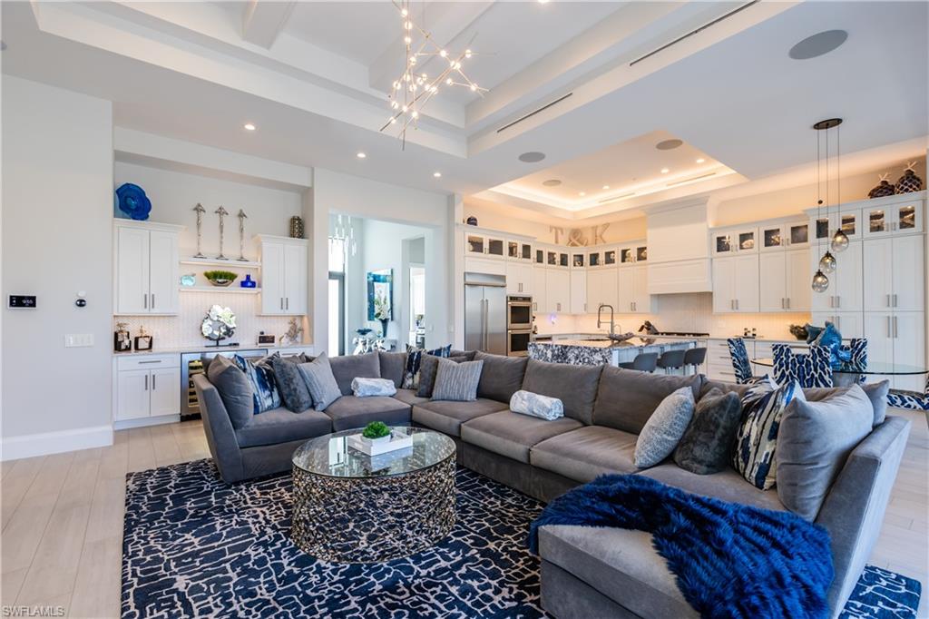 MARCO ISLAND - Residential