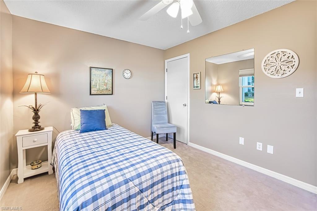 SEVEN LAKES - Residential