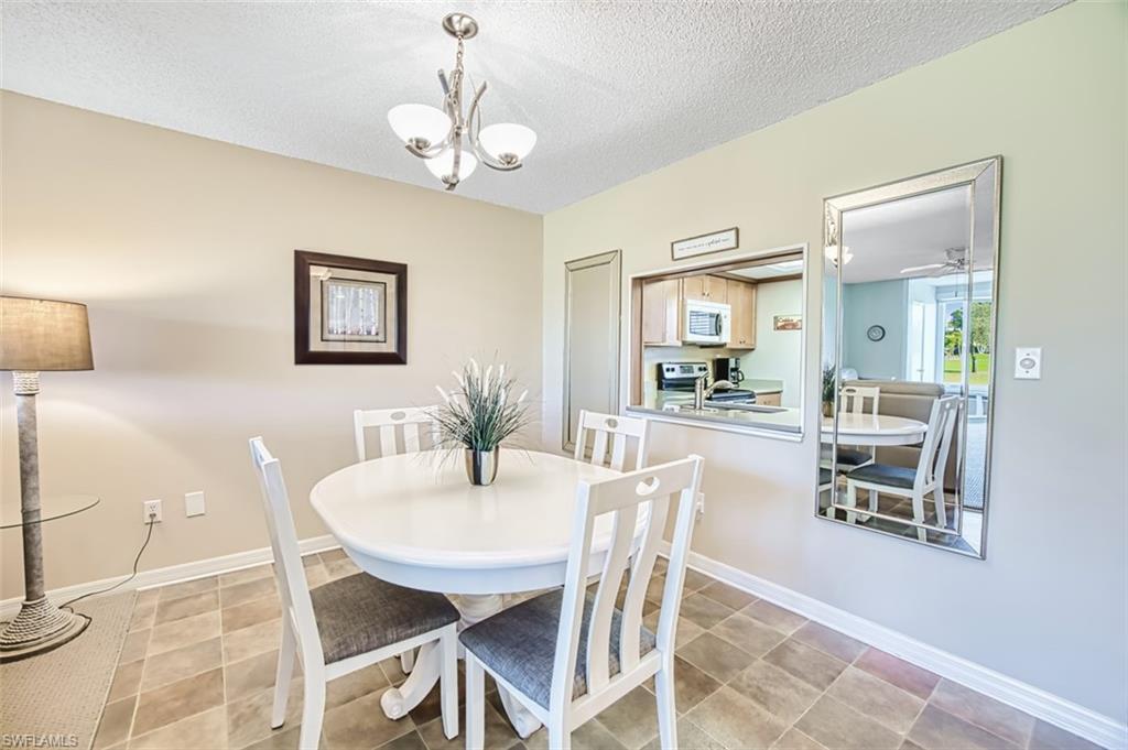 SEVEN LAKES - Residential