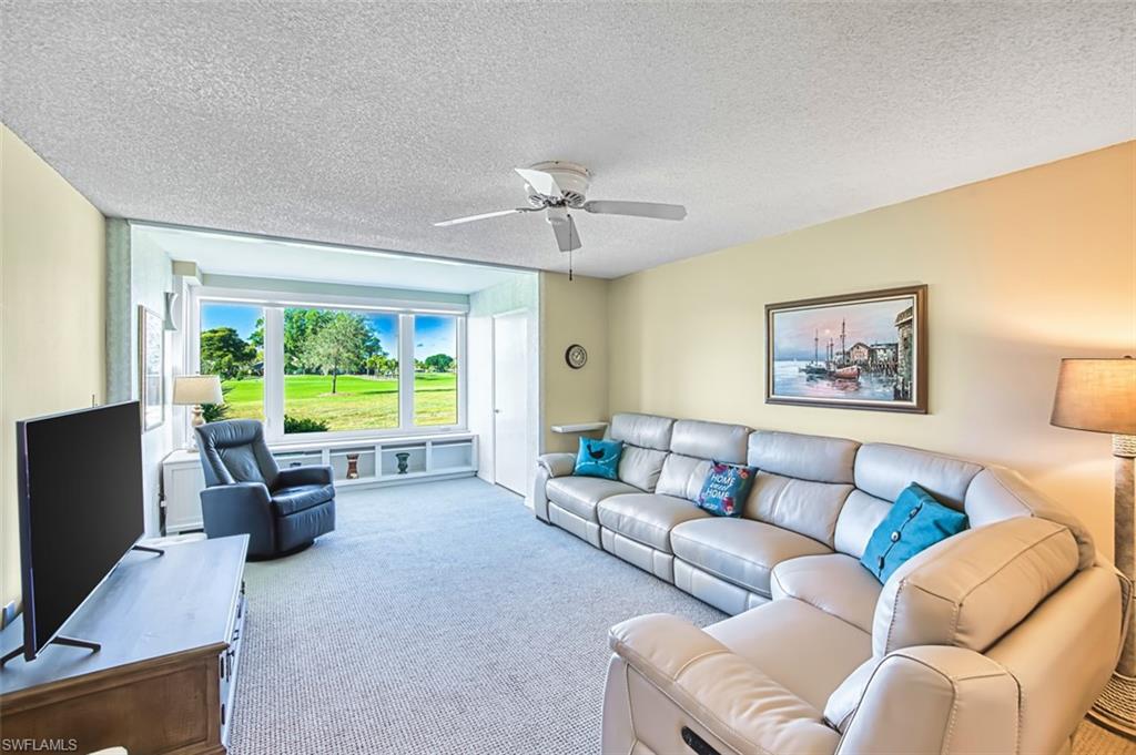 SEVEN LAKES - Residential