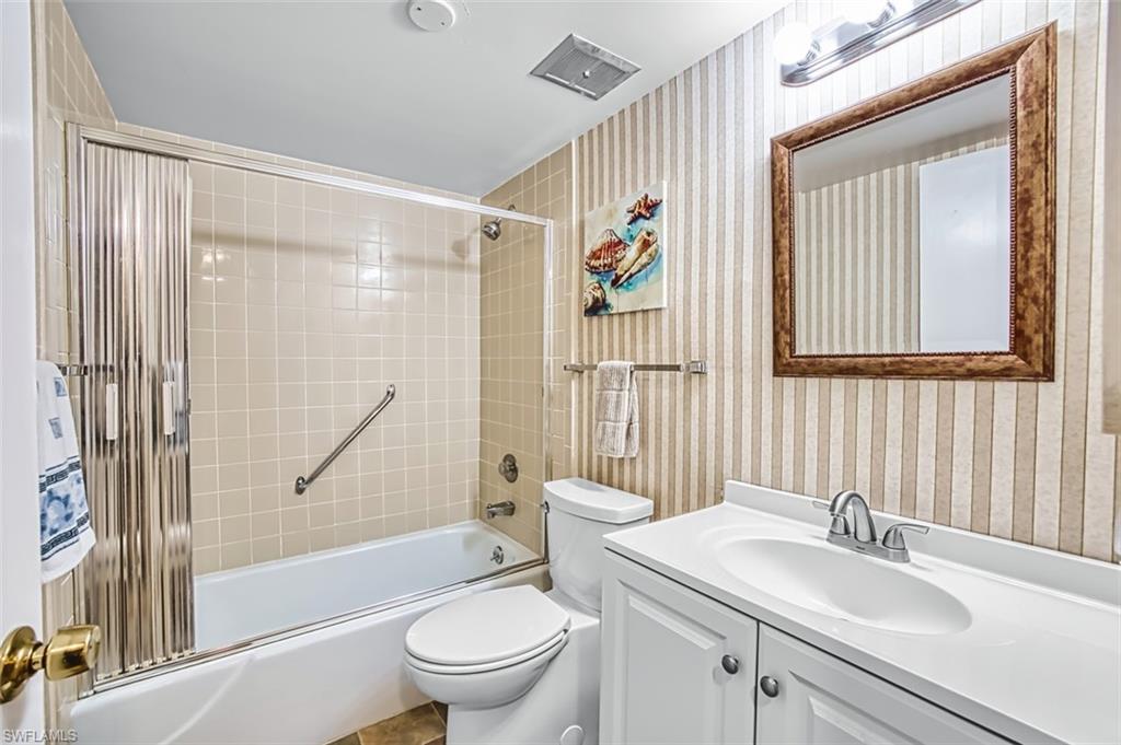 SEVEN LAKES - Residential