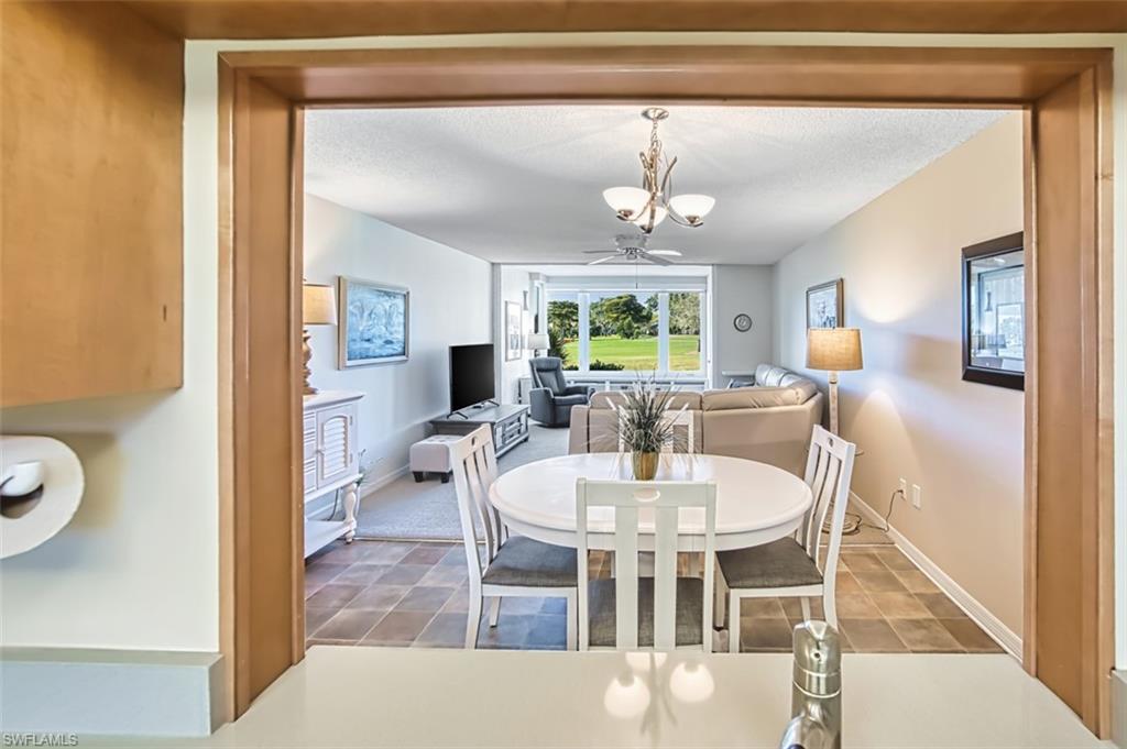 SEVEN LAKES - Residential