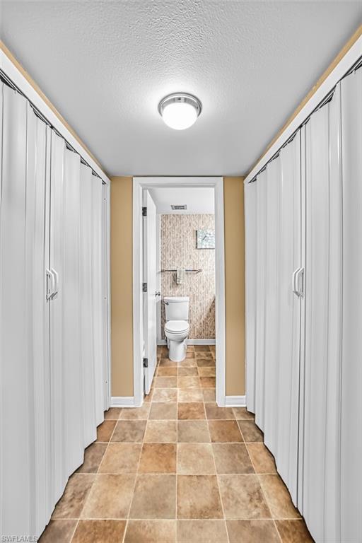 SEVEN LAKES - Residential