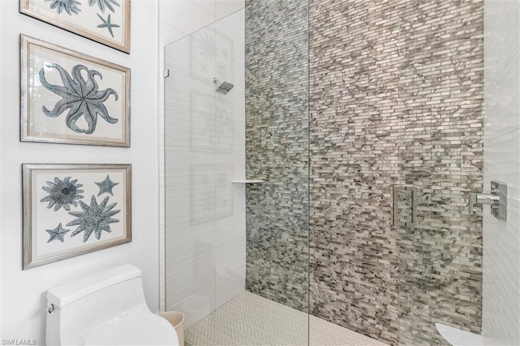 PINE RIDGE - Residential