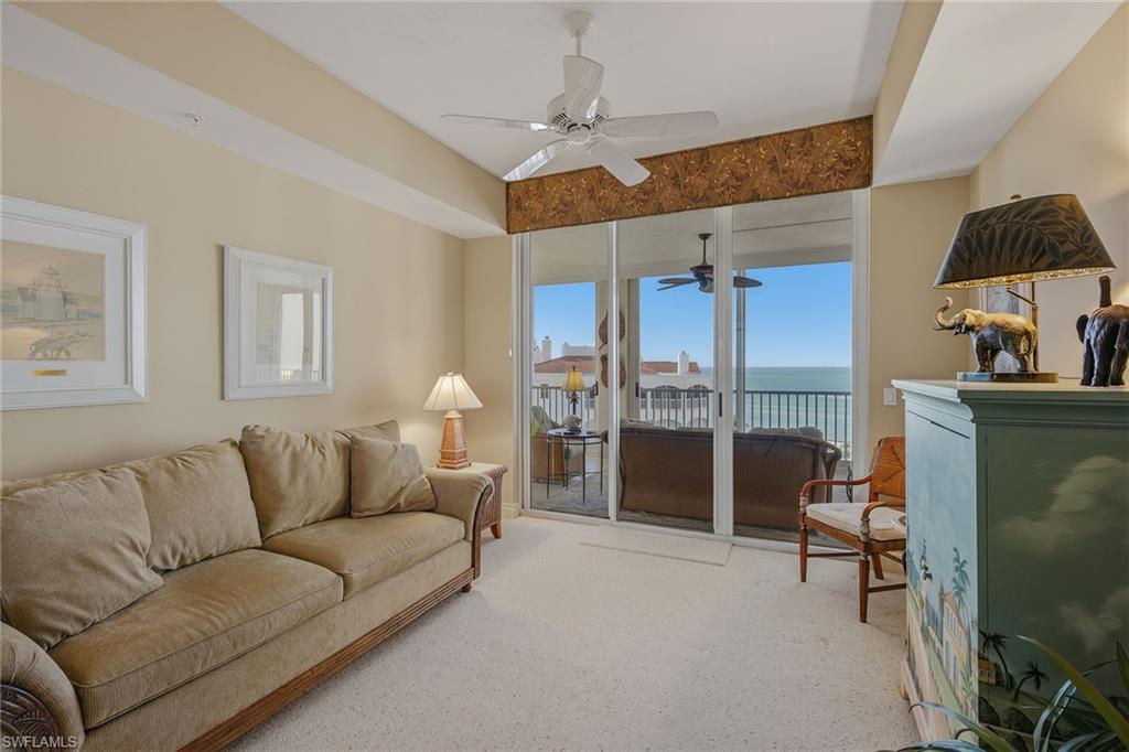 ROYAL MARCO POINT - Residential