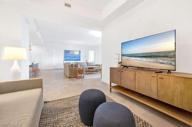 ELEVEN ELEVEN CENTRAL - Residential