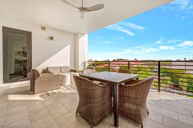 ELEVEN ELEVEN CENTRAL - Residential